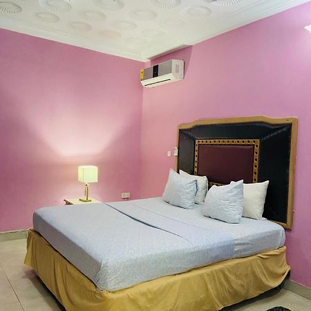 Heaven Gate Hotel Accra Bagian luar foto