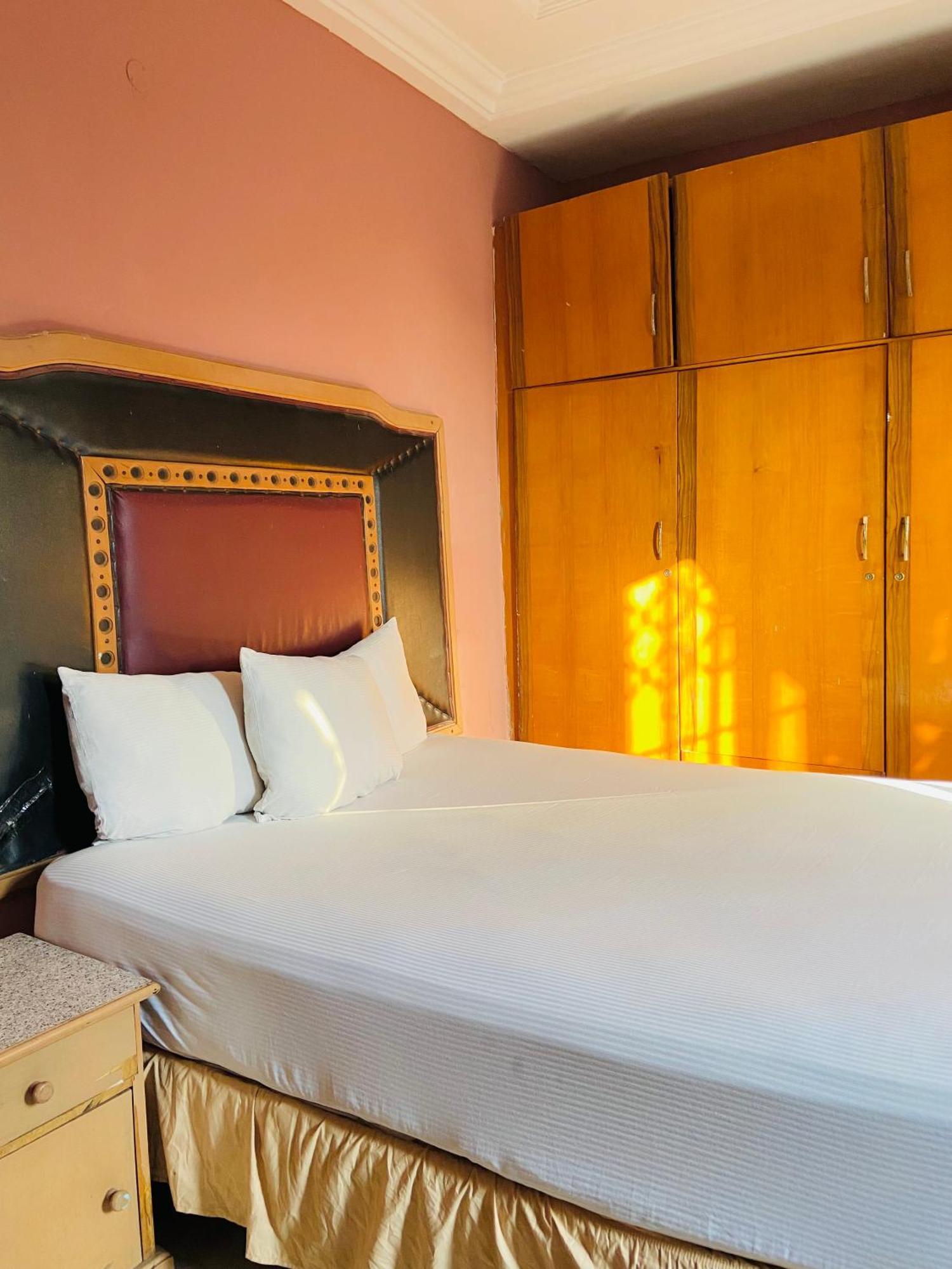 Heaven Gate Hotel Accra Bagian luar foto