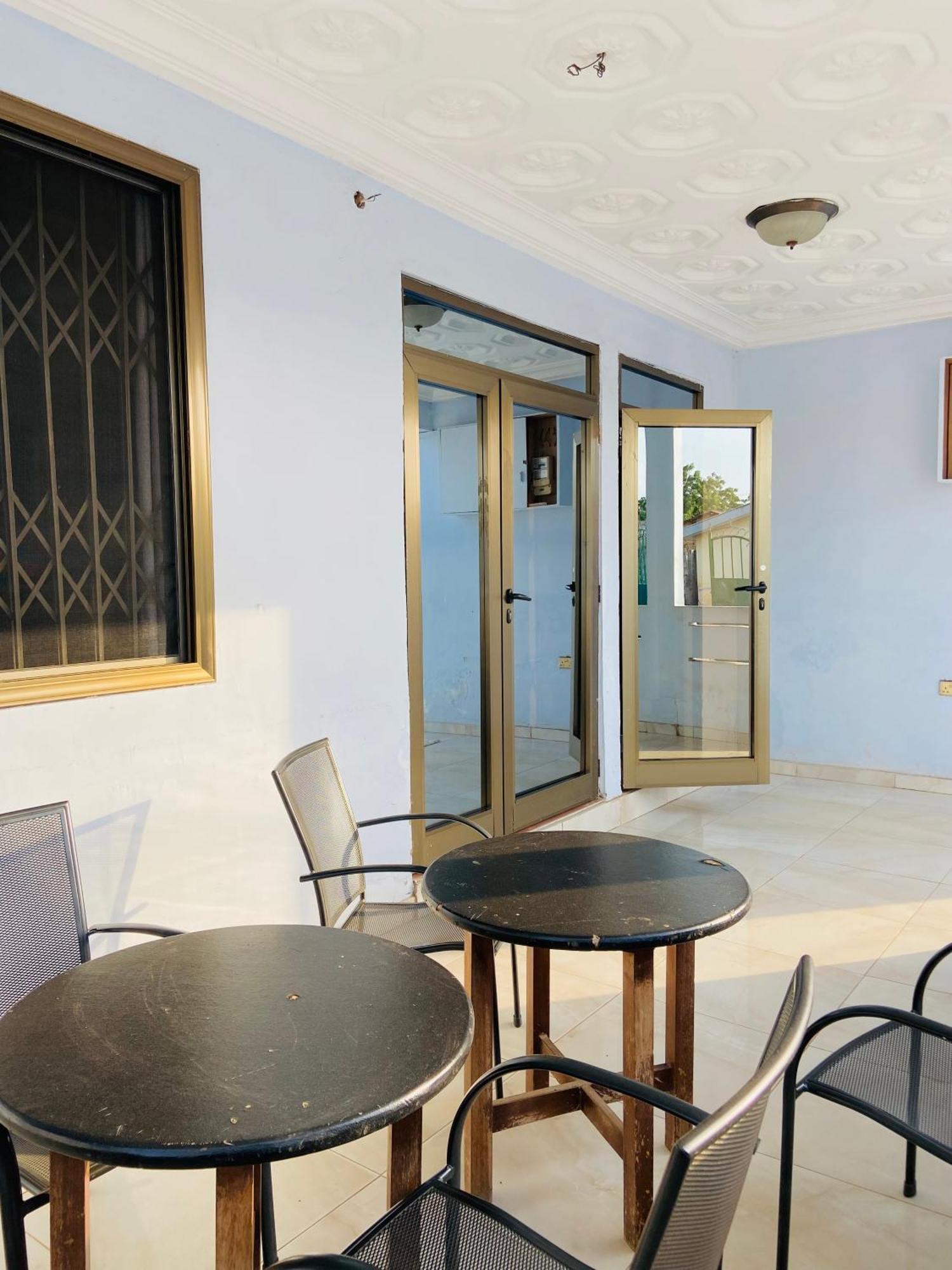 Heaven Gate Hotel Accra Bagian luar foto